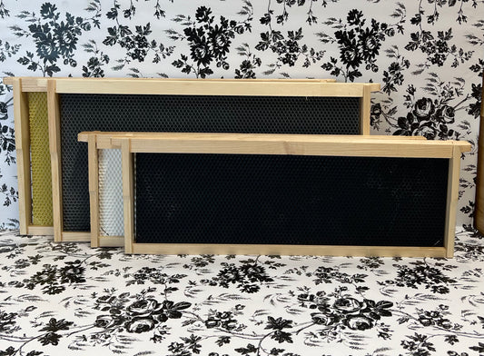 Grooved Frames (Assembled) With Plastic Foundation