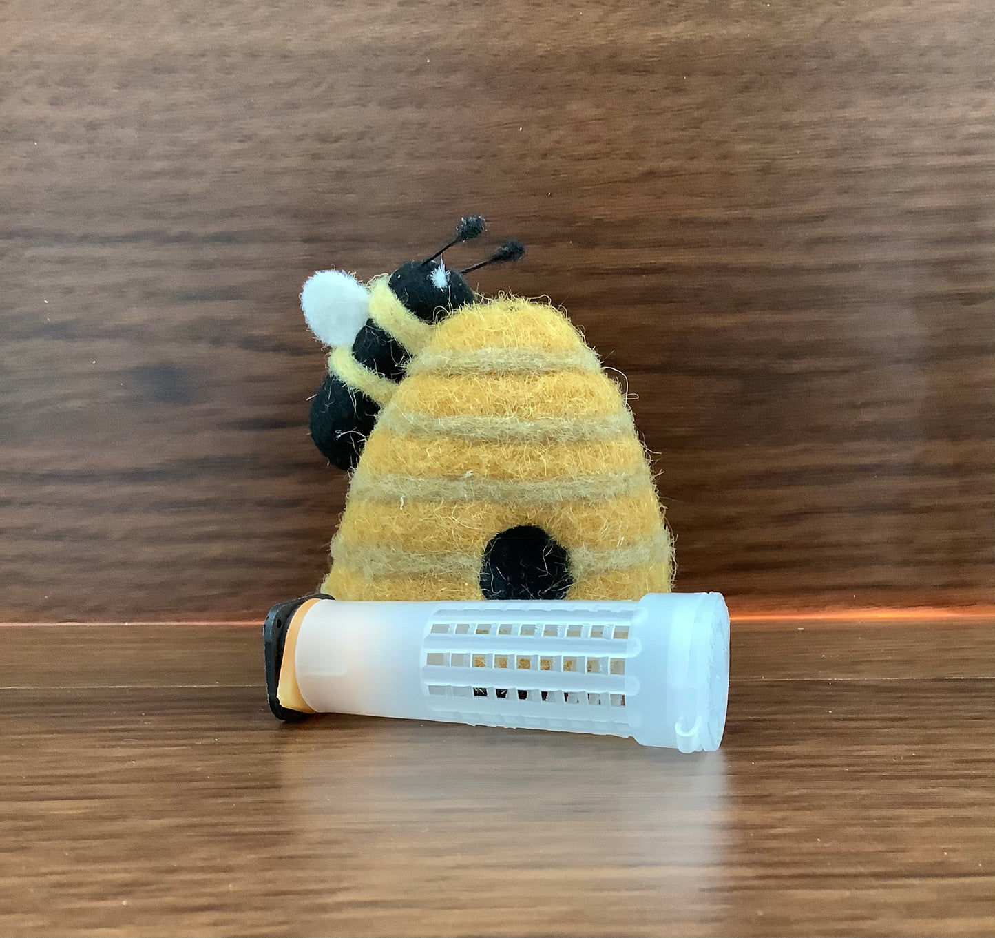 Queen Hair Roller Cages