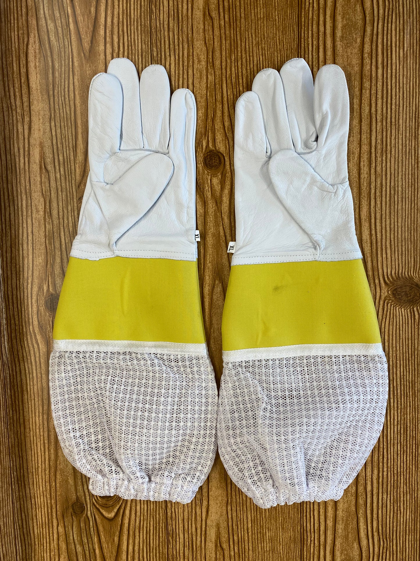 Gloves-Goat Skin & Canvas Vented