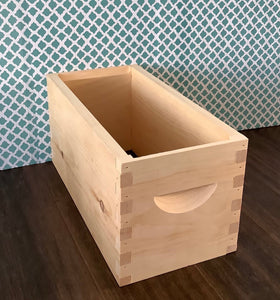 5 Frame Deep Wood Nuc Box