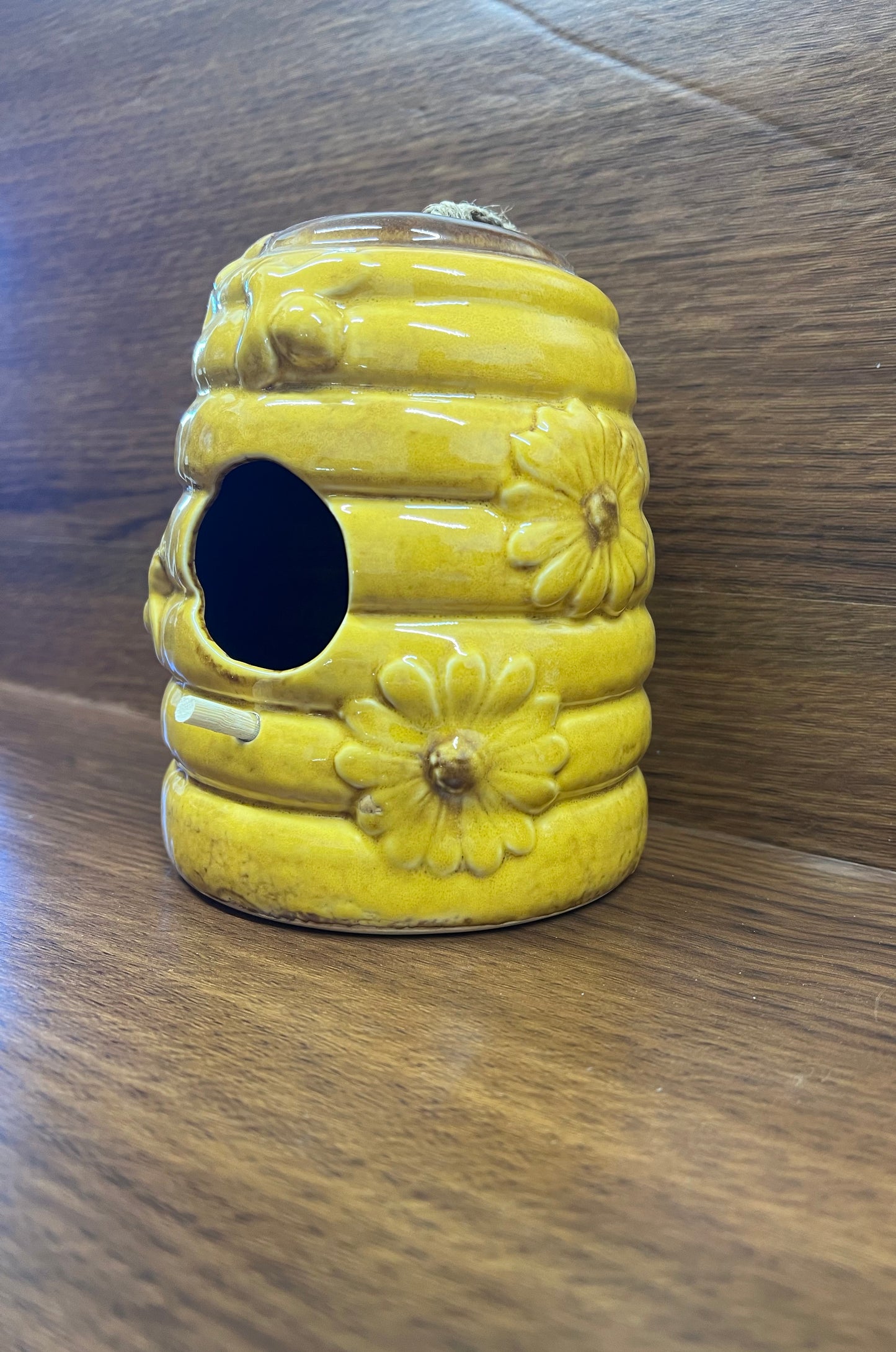 Ceramic Bee Hive/Skep Bird House
